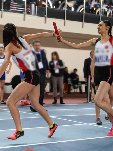 Zhehao التتابع باتون المسار باتون الألومنيوم الميدان سباق الهراوات تشغيل عصا للطلاب مكتب كلارك أدوات السباق الميداني في الهواء الطلق، 3 قطع in Kuwait