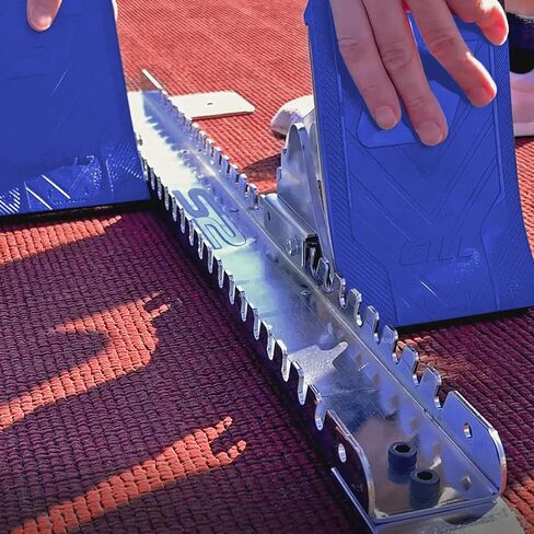 دواسات من الألومنيوم المصبوب بطول 8 بوصات من Gill Athletics S2 - مصممة للمنافسة على المضمار والميدان عالية المستوى - تتميز الدواسات بأربعة تعديلات للزاوية - تتضمن مسامير هرمية مقاس 1⁄2 بوصة in Kuwait