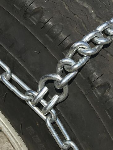 TireChain.com 275/70R22.5, 275/70 22.5 Extra Heavy Duty Mud Dual Tire Chains in Saudi Arabia