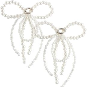 2PCS Bowknot اللؤلؤ الأحذية كليب مشبك القوس اللؤلؤ الأحذية سحر للأحذية الرياضية DIY سحر رباط الحذاء للأربطة مزدوجة الطبقات حذاء الدانتيل سحر الخرزة سلسلة زينة الأحذية لإكسسوارات الأحذية للنساء