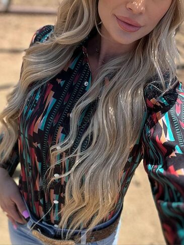 Women's Retro Aztec Shirt Western Cowgirl Pearl Snap Blouses Button Up Long Sleeve Ethnic Printed Top in Saudi Arabia