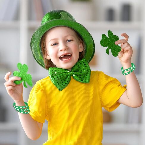 40pcs St. Patrick's Day Rubber Bracelets Silicone Wristbands Green Shamrock Irish Stretchy Silicone Bracelet for Women Men School Party Favors Supplies Decoration in Saudi Arabia