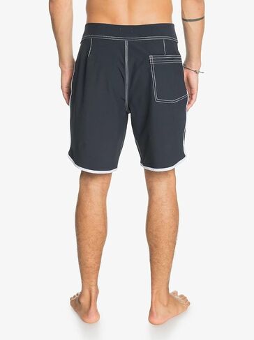 Quiksilver Men's Standard Original Scallop 18 Boardshort Swim Trunk in Saudi Arabia