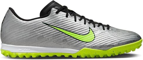 Nike mens Cleats in Saudi Arabia