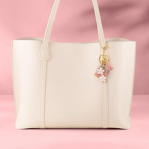 SELOVO Girls Pink Flower Chain Cute Keychain Initial Keychain Key Chain for Women in Kuwait