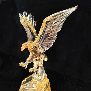 Acrylic American Bald Eagle Figurine Glass Collection Ornament Statue LED Light Animal Collectible Table Decor Home Decor 7.5''L (Amber)