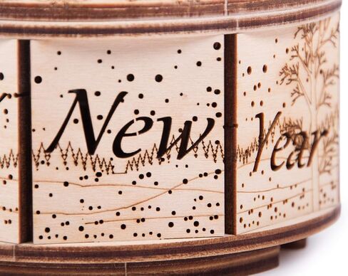 هدايا صندوق الموسيقى Wood Trick من مجموعة نماذج سانتا - نتمنى لك عيد ميلاد سعيد لحن جميل - قوي جدًا وصديق للبيئة - 6 × 5 بوصة - لغز خشبي ثلاثي الأبعاد in Kuwait