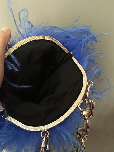LVCOMEFF Women Ostrich Feather Mini Handbag Purse with Big Gold Chain for Party Fluffy Plush Luxurious in Kuwait