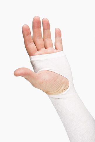 Prevent Products, Inc Elderly Skin Protector, Thin Skin & Tear Protective Arm Sleeve - Made in USA (One Pair) in Saudi Arabia