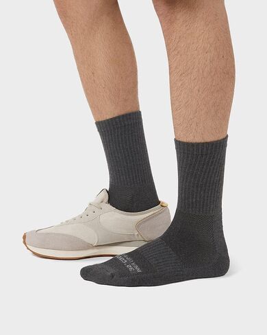 32 DEGREEES Men's 5 Pack Comfort Crew Socks | Anti-Odor | Arch Support| Active | Casual | Work in Saudi Arabia