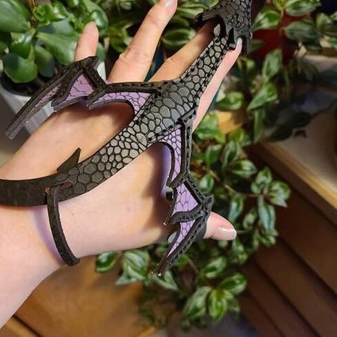 الجلود اليد التنين مخالب سوار للرجال، خمر اليدوية التفاف حول المعصم إصبع سوار Funy تأثيري حزب المعصم الكفة سوار المجوهرات هدية in Kuwait