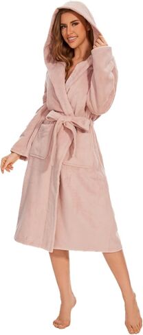 Polyester Hooded Bathrobe for Women – Soft, Warm, Comfortable Robe with Pockets, Perfect for Relaxing or Gifting in Saudi Arabia