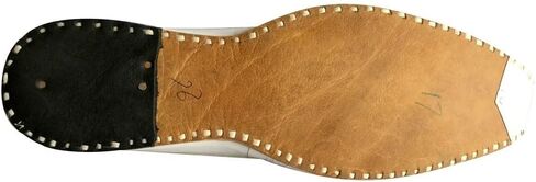 Indian Men Shoes Handmade Aladdin Khussa Leather Juti Flipflops Slipper in Saudi Arabia