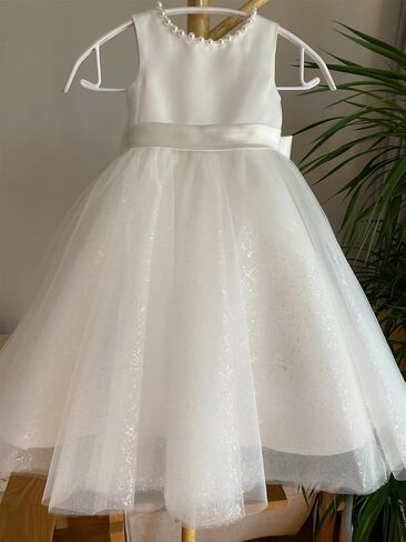 Glitter Tulle Flower Girl Dress V-Back Girls Party Dress with Pearls Princess Full-Length Bow-Knot Pageant Dress in Saudi Arabia
