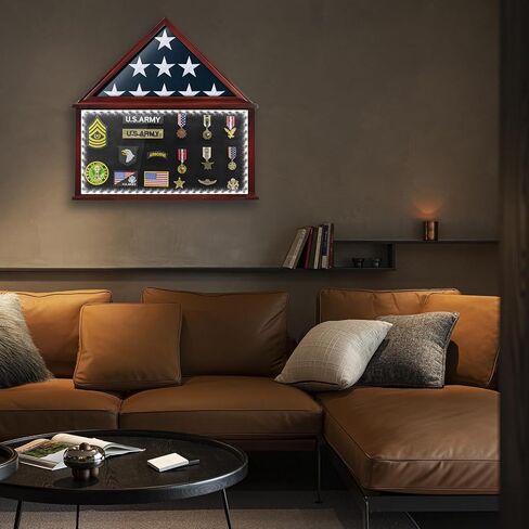 حقيبة عرض كبيرة لعلم الدفن مع ضوء LED، صندوق ظلال ميدالية عسكرية للمحاربين القدامى يناسب 5 × 9.5 بوصة إطار عرض تذكاري خشبي لعلم الجنازة الأمريكي المطوي هدية لهواة الجمع والآباء in Kuwait