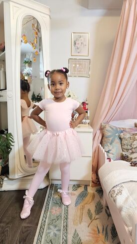 Stelle Girls' Ultra Soft Pro Dance Tight/Balet Footed Tight (طفل صغير/طفل صغير/طفل كبير) in Kuwait