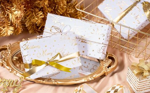 ورق تغليف منقوش باللون الأبيض من LeZakaa - نمط نجمة ونقطة مع عيد ميلاد سعيد ذهبي ونص Frohe Weihnachten، مثالي لأعياد الميلاد والكريسماس وديكورات العطلات - 17 بوصة × 16.4 قدم in Kuwait