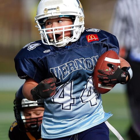 NICEWIN Football Gloves Youth Receiver Gloves for Kids in Kuwait