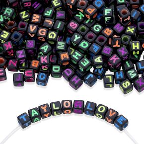 LAIDANLA 1500PCS Acrylic Letter Beads Alphabet Black Letters White Cube Bead 6×6mm for Jewelry Bracelets Necklaces Key Chains Making