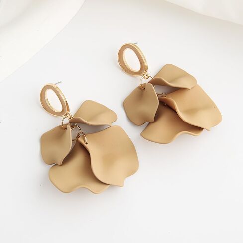 خمر الاكريليك طويلة رومانسية يترك بتلات الورد استرخى أقراط مبالغ فيها زهرة قطرة بيان الأزهار شرابة أقراط للنساء مجوهرات للبنات in Kuwait