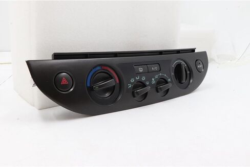 لوحة تحكم تكييف الهواء لتويوتا كامري 2003-2006 زر لوحة المخرج OEM 55902-06040 (رمادي) in Kuwait