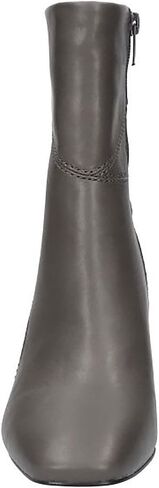 Bella Vita Women's Harp Boots in Kuwait