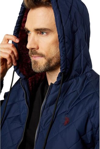 يو اس بولو اسن. سترة لحاف ألماسية كلاسيكية باللون الكحلي LG in Kuwait