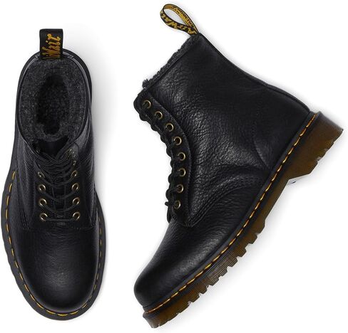 حذاء Dr. Martens الرجالي 1460 Warmwar Grizzly من الجلد القتالي in Saudi Arabia