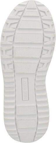 حذاء رياضي نسائي من Nine West in Saudi Arabia