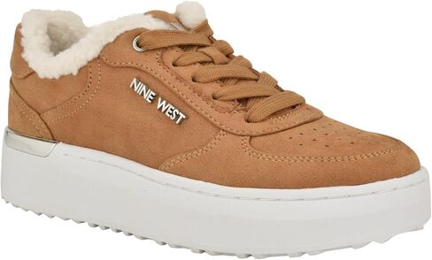 حذاء رياضي نسائي من Nine West in Saudi Arabia