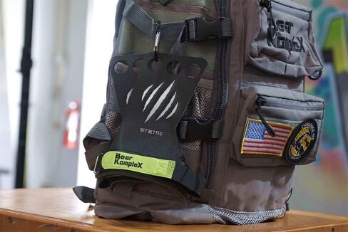 مقابض يد Bear KompleX Black Diamond ذات 3 فتحات للتمرينات المنزلية مثل السحب ورفع الأثقال والأدوات مع أشرطة المعصم والراحة والدعم وحماية اليد من الشقوق والبثور للرجال والنساء in Kuwait