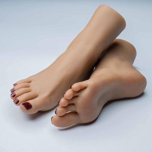 Sumumtor 1Pair Soft Silicone Lifesize Female Mannequin Feet Realistic Silicone Foot Mannequin Display Shoes Display Jewelry Sandal Shoe Sock Display Art Sketch Nail (Light Color) in Saudi Arabia
