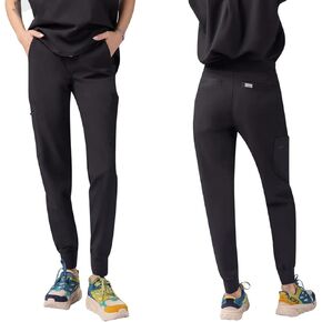 Lily Women's Jogger Scrub Pants - Secure, Flexible Fit, 7 Pockets Healthcare Scrub Pants with Gartered and Ribbed Cuffs