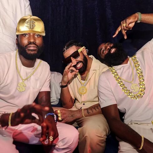 80/90s Hip Hop Costume Outfit Set For Men Women Gold Dollar Sign Baseball Hat Chain Ring Kanji Ring Old School Rapper Sunglasses Gold Chain Money Chain Faux Gold Rope Chain Bracelet Rapper Accessories Halloween Party Decorations in Saudi Arabia