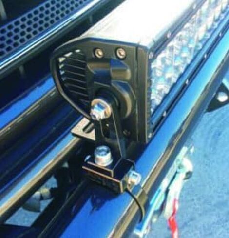 3 بوصة شريط الثور أنبوب جبل المشابك مصباح ليد بار تصاعد بين قوسين سقف لفة قفص أصحاب للشاحنات الطرق الوعرة ATV SUV ، 2 قطعة in Kuwait