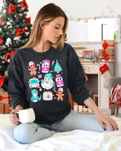 MYHALF ممرضة بلوزات عيد الميلاد Crewneck قمصان: النساء المتضخم شجرة عيد الميلاد قمم مضحك ثلج سانتا الجرافيك سترة قميص in Kuwait