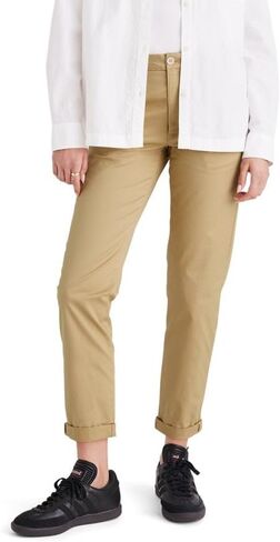 بنطال تشينو نسائي ذو قصة ضيقة لعطلة نهاية الأسبوع من DOCKERS in Kuwait