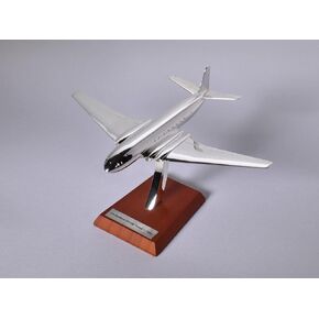 OPO 10 - Collectible 1/200 Aircraft Reproduction Compatible with De Havilland DH-106 Comet - Silver Classics 011