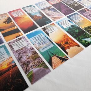 Spanish Christian Bookmarks, Set de Separadores de Página con Versículos Inspiradores, Español e Inglés, Double Sided Printing and Lamination, 15 Diferentes Diseños, Size 6 X 2.2 pulgadas, 15 Pack