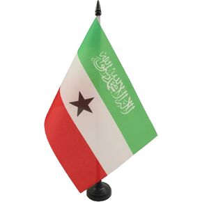 AZ FLAG Somaliland Table Flag 5'' x 8'' - Somaliland Desk Flag 21 x 14 cm - Black Plastic Stick and Base