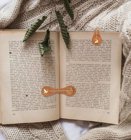 Leather Magnetic Bookmarks for Women Men, Angel Holy Grail Pattern Vintage Bookmark Motivational Text Book Marker Clip Wine Red Leather Bookmark Charm for Book Lover Readers in Kuwait