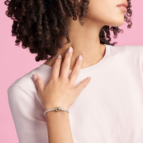 سوار من PANDORA Jewelry Moments مزود بسلسلة على شكل ثعبان على شكل قلب، مقاس 19.05 سم، مع صندوق هدايا in Kuwait