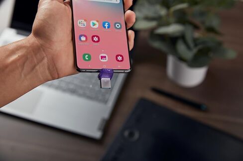 محرك أقراص فلاش Kingston DataTraveler microDuo 3C سعة 64 جيجابايت USB-C وUSB-A | سرعات تصل إلى 200 ميجابايت/ثانية | يو اس بي 3.2 الجيل الأول | موصل الثنائي | DTDUO3CG3/64 جيجابايت، أرجواني/فضي in Saudi Arabia