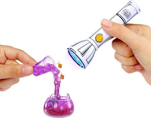 MGA's Miniverse Make It Mini - ضوء الأشعة فوق البنفسجية، قطعة واحدة، معالجة بالراتنج، 8+ in Kuwait