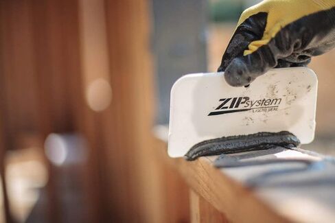 ZIP System Liquid Flash | 20 oz. Sausage Pack | Weather-Resistant | Flashing Sealant (20oz Sausage) in Saudi Arabia