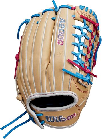 قفازات ويلسون وينتر 2024 A2000 Outfield Fastpitch in Saudi Arabia