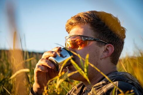 مجموعة نظارات SSP Eyewear Methow للرماية، تتضمن 3 عدسات، وحافظة صلبة، وحقيبة من الألياف الدقيقة، وإطار نظارة باللون الأرجواني in Saudi Arabia