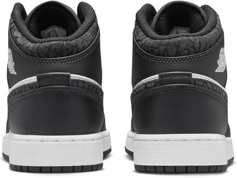 حذاء Air Jordan 1 Mid SE للأطفال الكبار (FB9909-001، أوف نوير/أبيض/أسود/أسود) in Saudi Arabia
