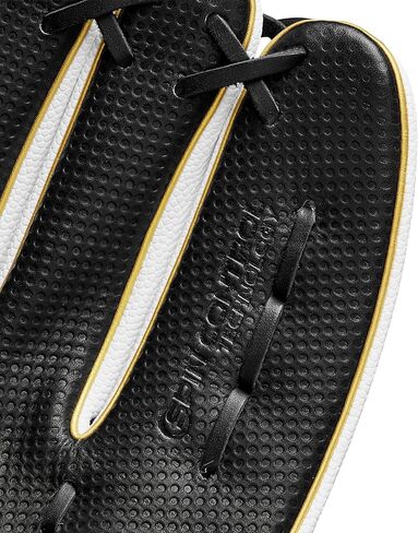 Wilson A2000 Outfield Fastpitch Gloves - 12.5" in Kuwait