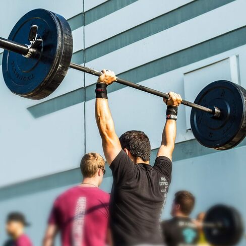 CAP Barbell The Beast (إصدار جديد) - أسود/كروم، بدون مركز Knurl in Kuwait